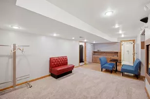 7N660 Cloverfield Cir, Saint Charles, IL 60175 - Photo 51