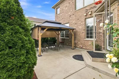 2281 Elmira Avenue, Des Plaines, IL 60018 - Photo 41