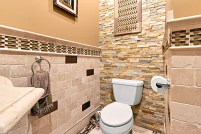 2281 Elmira Avenue, Des Plaines, IL 60018 - Photo 15