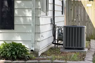 1910 Carney Ave, Rockford, IL 61103 - Photo 17