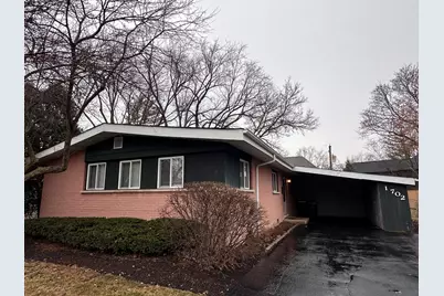 1702 W Oakton Street, Arlington Heights, IL 60004 - Photo 1