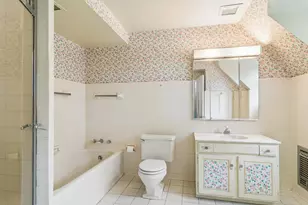 102 Pine Rd, Barrington, IL 60010 - Photo 17