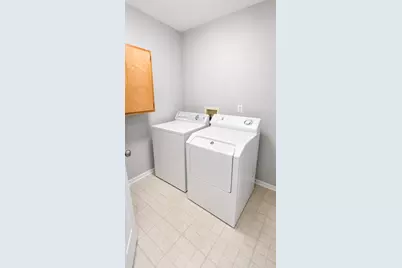 1561 E Chivalry Court, Palatine, IL 60074 - Photo 35