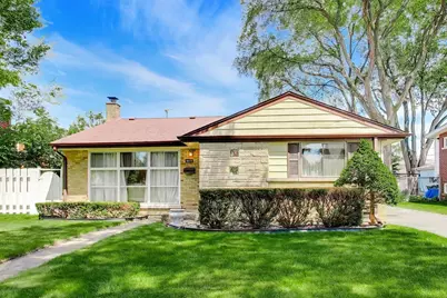 8919 Olcott Avenue, Morton Grove, IL 60053 - Photo 1