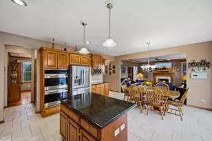 16015 Ridgewood Dr, Homer Glen, IL 60491 - Photo 9