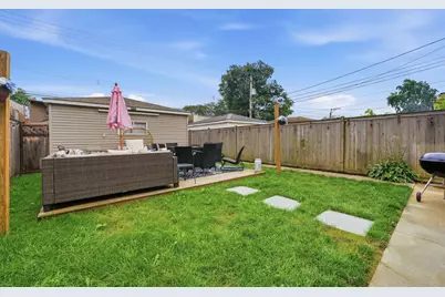 7719 S Rhodes Avenue, Chicago, IL 60619 - Photo 23