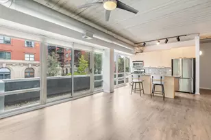 1440 S Michigan Ave, Chicago, IL 60605 - Photo 3