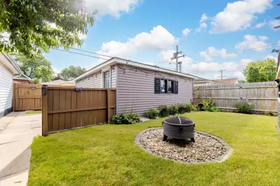 1621 S 60th Court, Cicero, IL 60804 - Photo 21