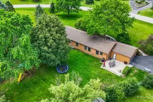 2116 N Pebble Dr, McHenry, IL 60051 - Photo 37