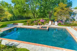 373 W County Line Rd, Barrington Hills, IL 60010 - Photo 3