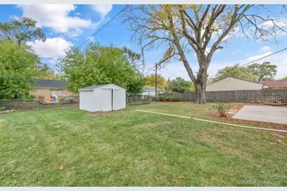 105 Mellbrook Road, Bolingbrook, IL 60440 - Photo 21