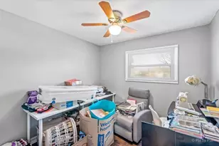 105 Mellbrook Rd, Bolingbrook, IL 60440 - Photo 19
