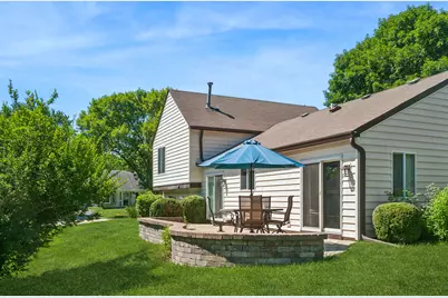 1987 Lawson Boulevard, Gurnee, IL 60031 - Photo 3