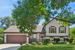 1987 Lawson Blvd, Gurnee, IL 60031 - Photo 1