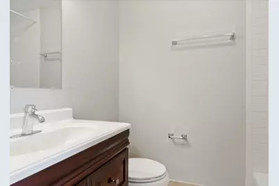 901 Waukegan Road #B, Deerfield, IL 60015 - Photo 5
