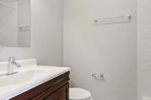 901 Waukegan Rd, Deerfield, IL 60015 - Photo 5
