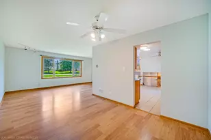 3900 W 155th St, Markham, IL 60428 - Photo 5