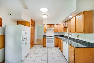 3900 W 155th Street, Markham, IL 60428 - Photo 7