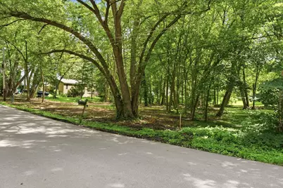 24011 N Valley Road, Lake Zurich, IL 60047 - Photo 9