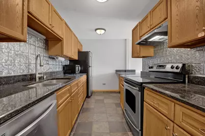420 Home Avenue #306N, Oak Park, IL 60302 - Photo 9