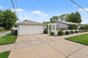 17156 Walter St, Lansing, IL 60438 - Photo 23