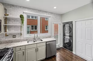 1835 W Oakdale Ave, Chicago, IL 60657 - Photo 7