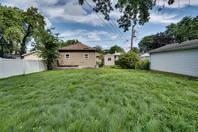 1015 Wilson Avenue, Wheaton, IL 60189 - Photo 25