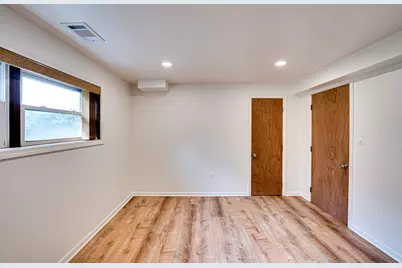 1015 Wilson Avenue, Wheaton, IL 60189 - Photo 15