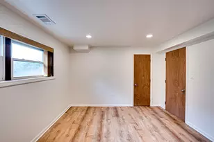 1015 Wilson Ave, Wheaton, IL 60189 - Photo 15