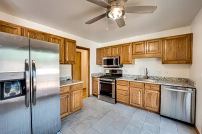 1015 Wilson Avenue, Wheaton, IL 60189 - Photo 7