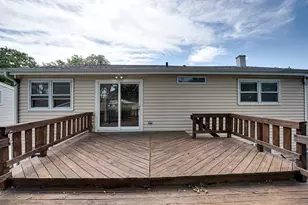 1015 Wilson Ave, Wheaton, IL 60189 - Photo 23