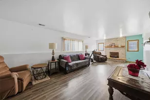 6237 S Tripp Ave, Chicago, IL 60629 - Photo 27
