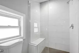 6028 N Newburg Ave, Chicago, IL 60631 - Photo 33