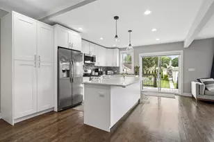 6028 N Newburg Ave, Chicago, IL 60631 - Photo 15