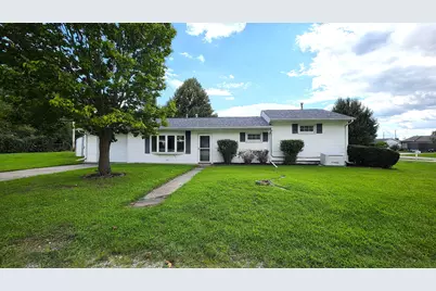 208 E 8th Avenue, Colona, IL 61241 - Photo 1