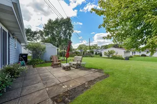 535 Illini Dr, Carol Stream, IL 60188 - Photo 13