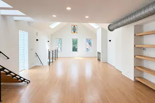 1945 W Thomas St, Chicago, IL 60622 - Photo 9