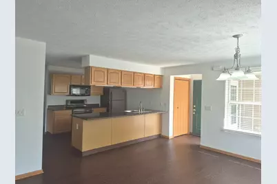 901 Penny Lane #901, Sycamore, IL 60178 - Photo 5