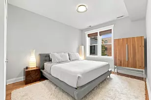 1330 W Bryn Mawr Ave, Chicago, IL 60660 - Photo 13