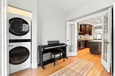 1330 W Bryn Mawr Avenue #2, Chicago, IL 60660 - Photo 11
