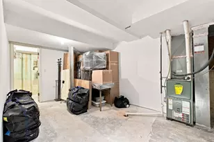 1330 W Bryn Mawr Ave, Chicago, IL 60660 - Photo 25