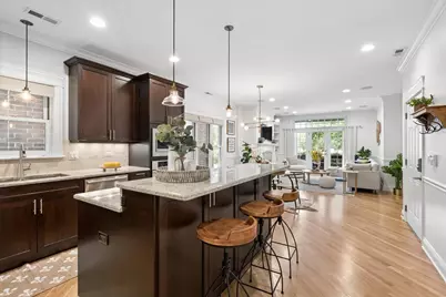 725 W Diversey Parkway #2W, Chicago, IL 60614 - Photo 5