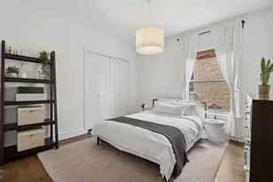 551 W Surf St, Chicago, IL 60657 - Photo 15