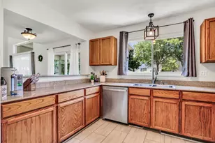 1334 S Pleasant Hill Gate, Waukegan, IL 60085 - Photo 15