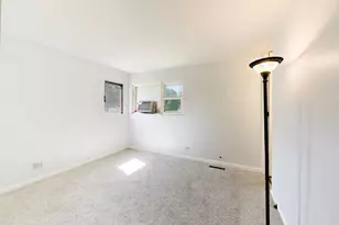 18559 W Karen Ln, Gurnee, IL 60031 - Photo 9