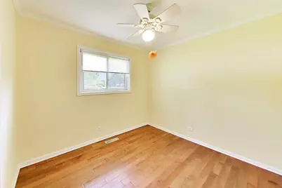 18559 W Karen Lane, Gurnee, IL 60031 - Photo 17
