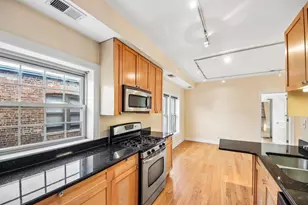 841 E 52nd St, Chicago, IL 60615 - Photo 11