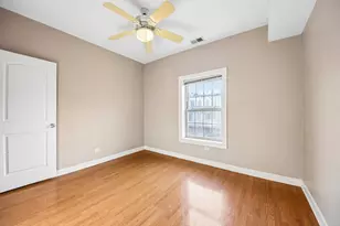 841 E 52nd St, Chicago, IL 60615 - Photo 17