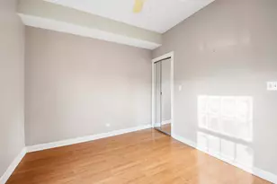 841 E 52nd St, Chicago, IL 60615 - Photo 15