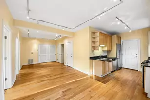 841 E 52nd St, Chicago, IL 60615 - Photo 7